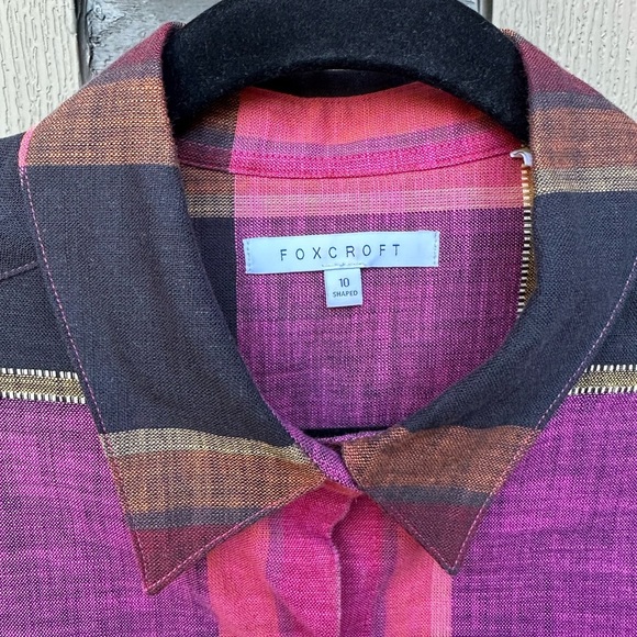 Foxcroft Women’s Pink, Navy, and Purple Plaid Button Down Shirt Size 10 - Picture 4 of 5